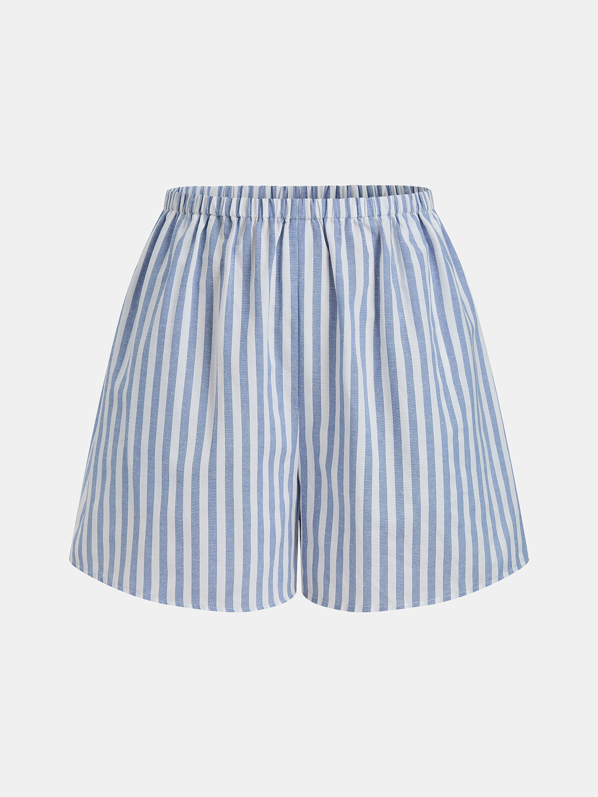 Conjunto de rayas azules con top asimétrico y pantalón corto