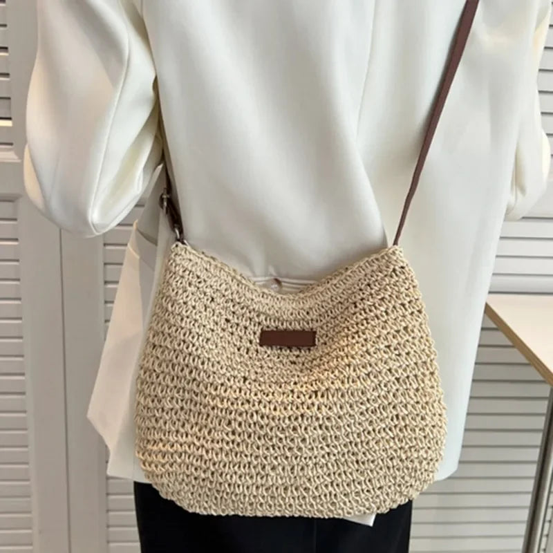 Bolso de Paja Elegante y Chic
