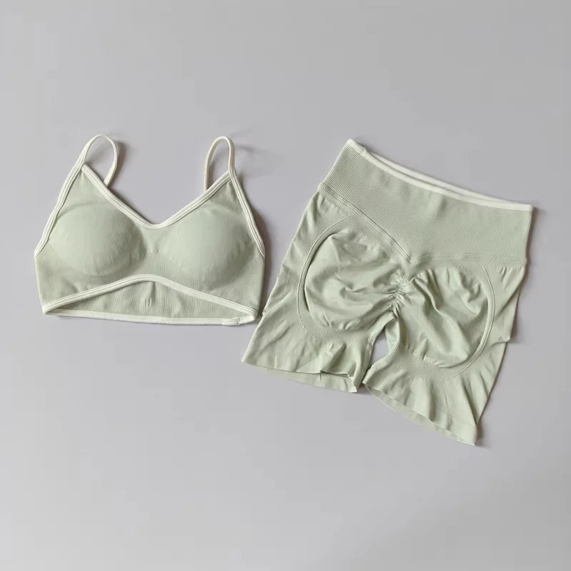 Conjunto Deportivo Premium para Mujer - Top y Short sin costuras