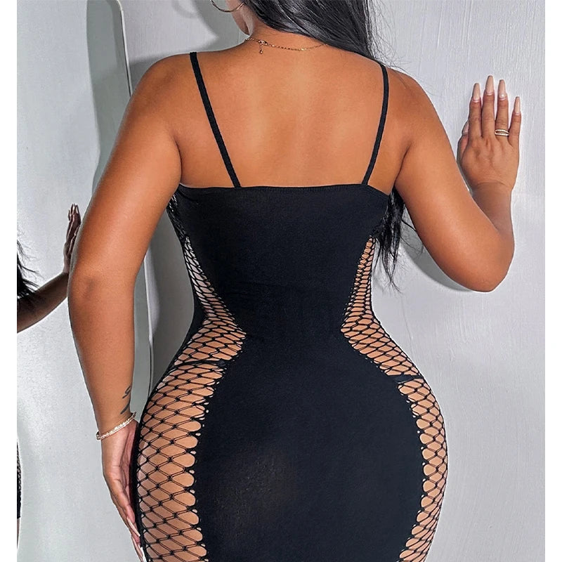 Vestido Negro de Malla con Aberturas Laterales