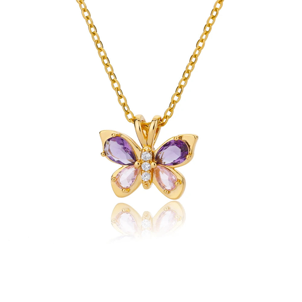 Collar de Mariposa Dorada con Cristales Brillantes