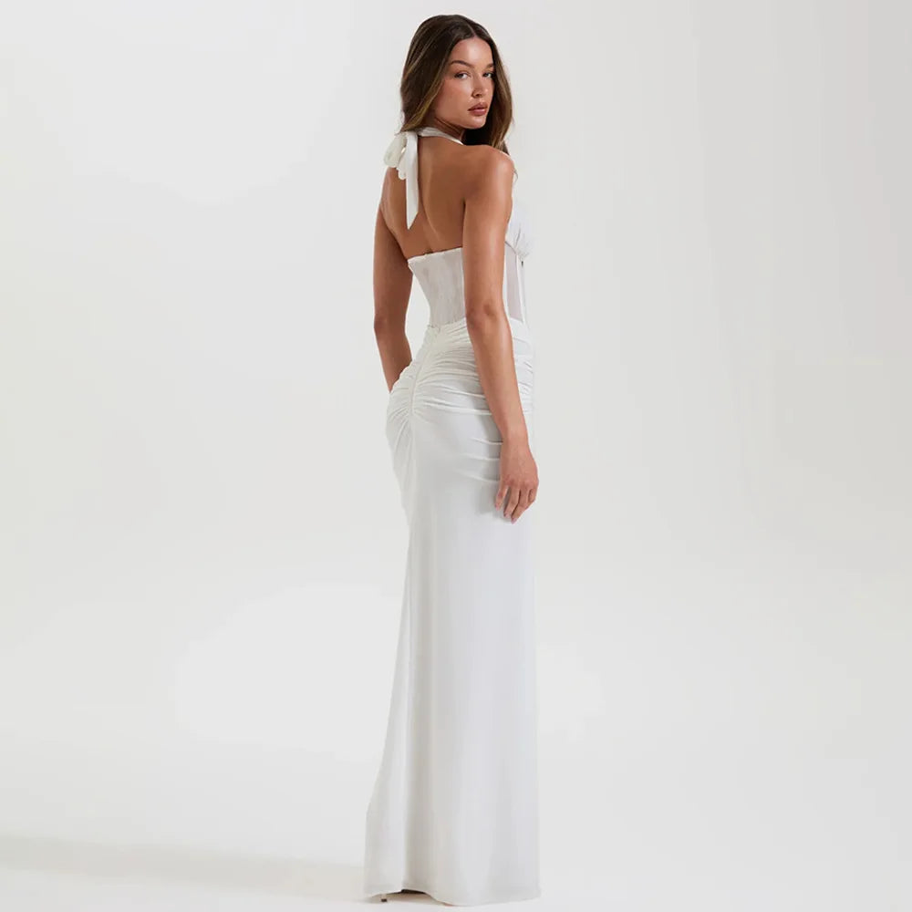 Vestido Largo Elegante con Escote Deslumbrante